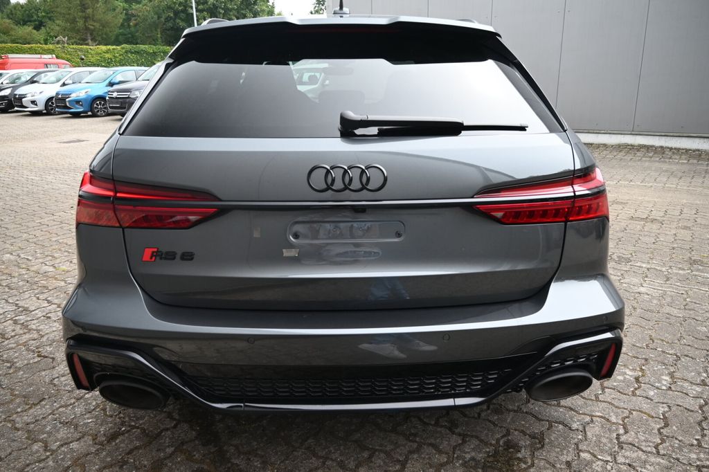 Audi RS6 2024