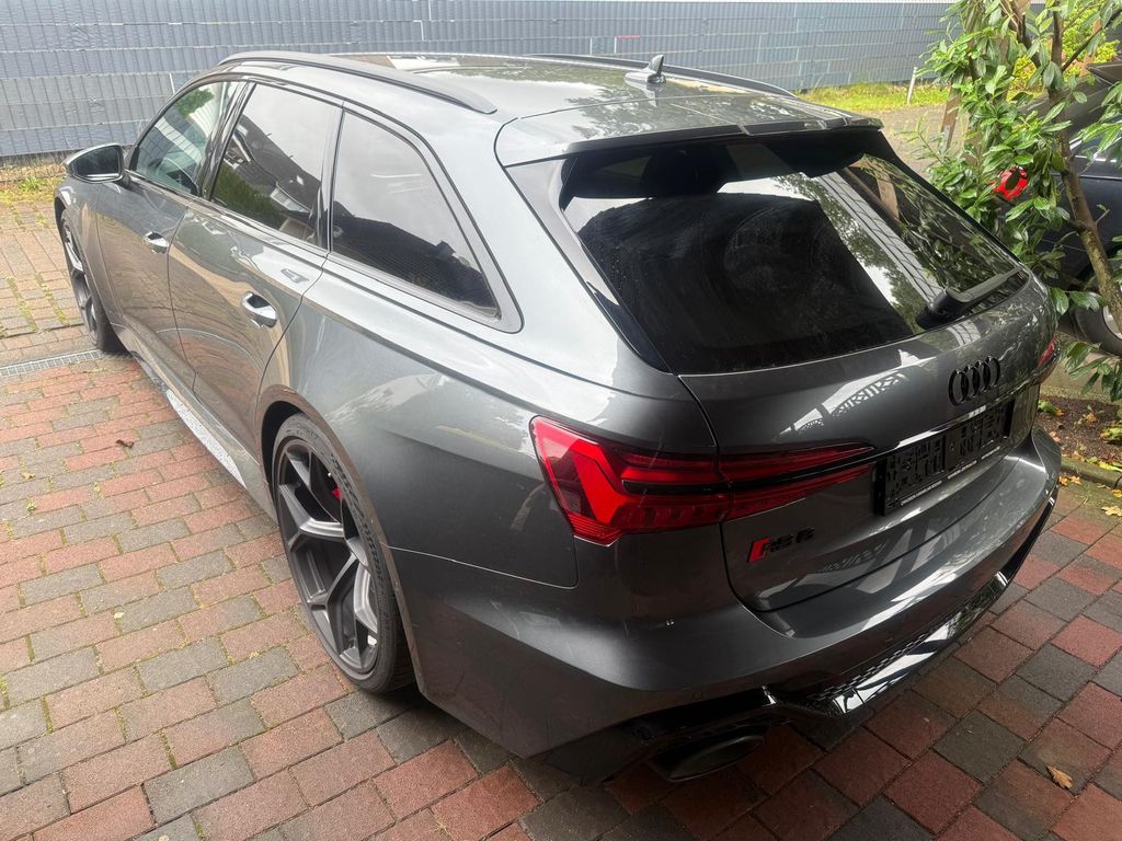 Audi RS6 2024