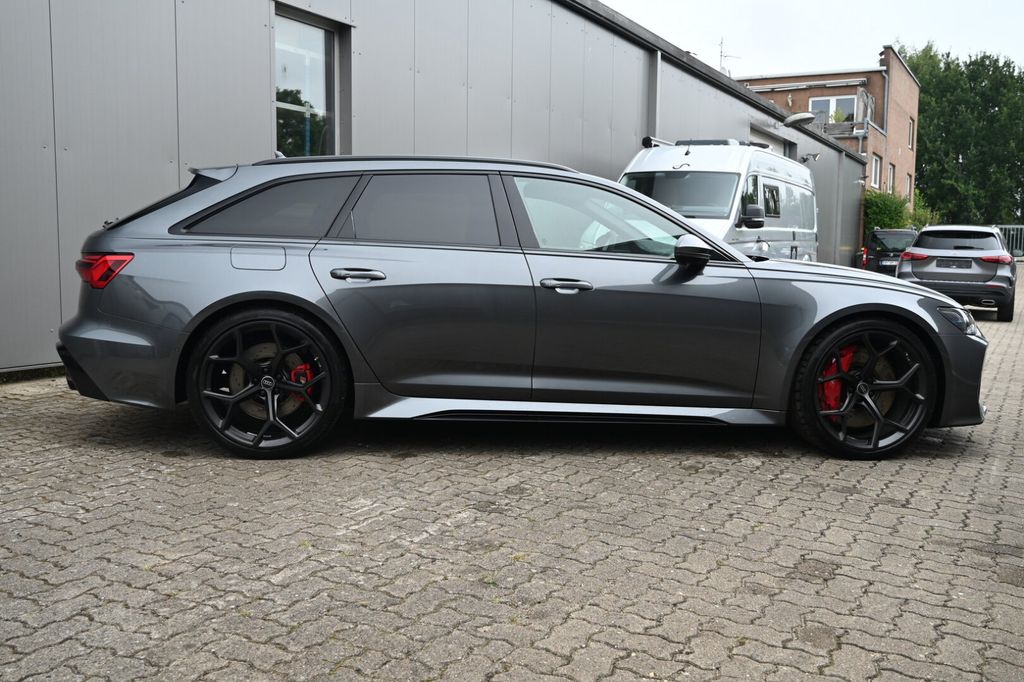Audi RS6 2024