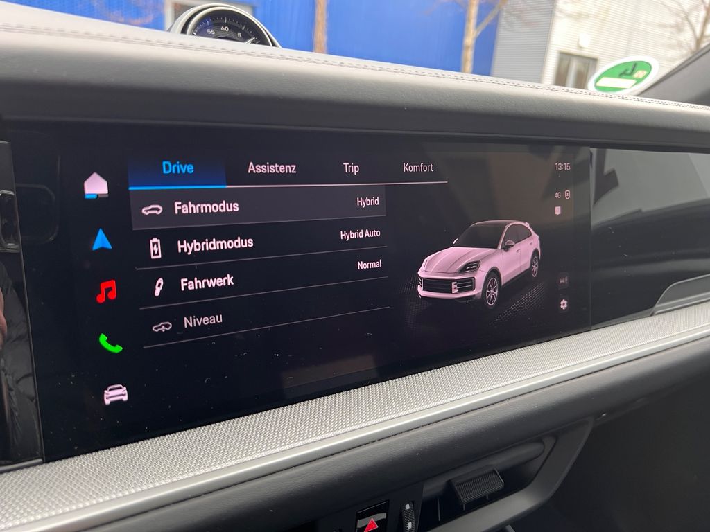 Porsche Cayenne 2025