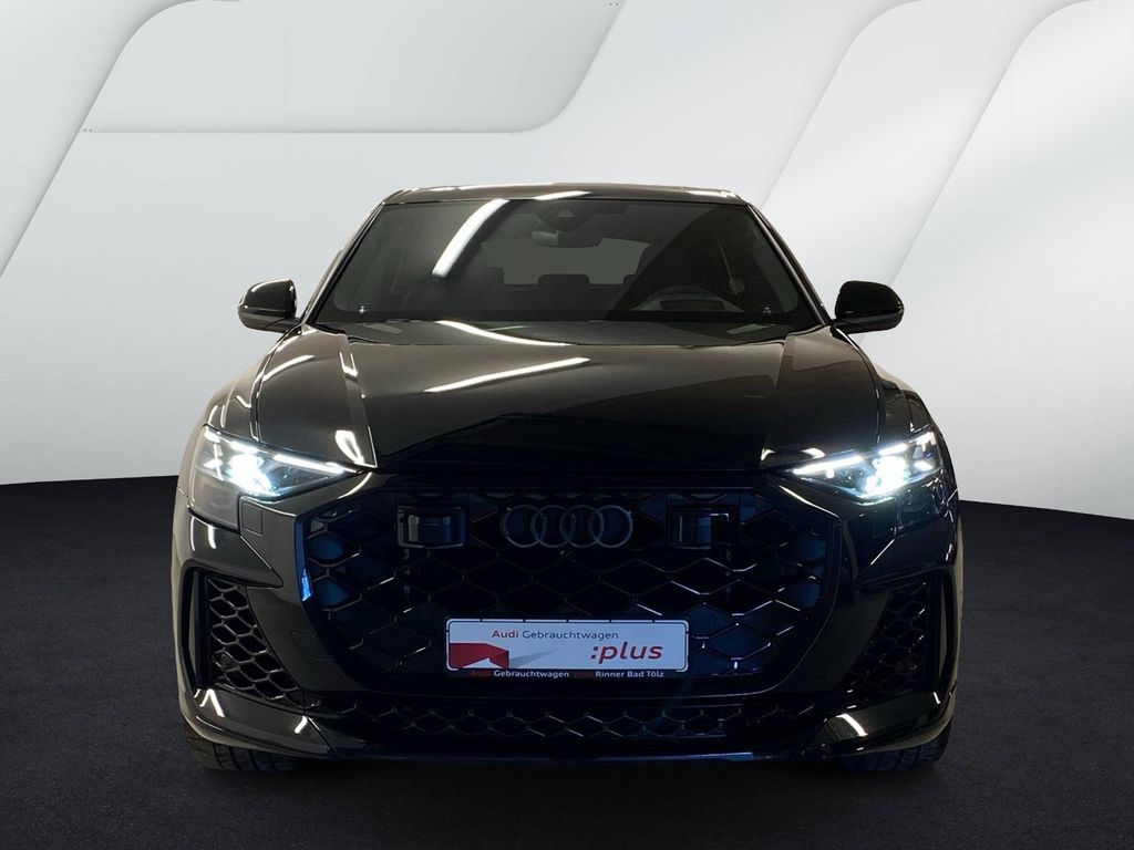 Audi RSQ8 2025