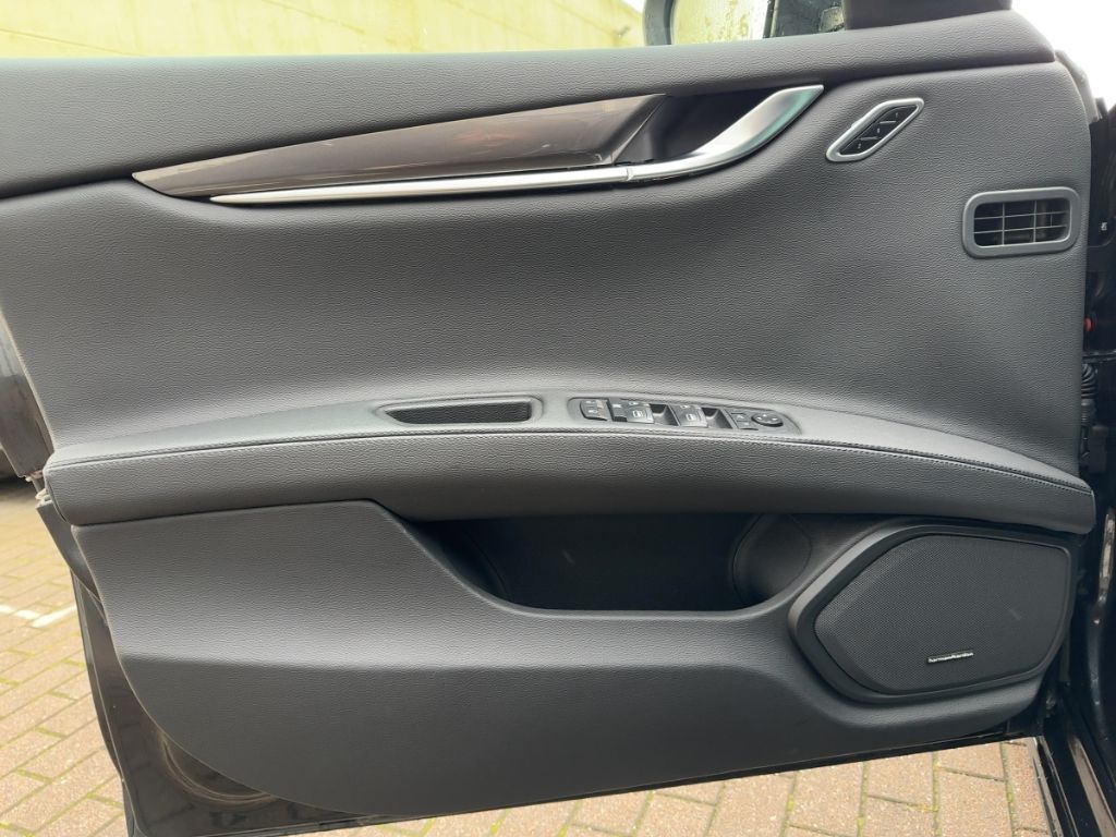 Maserati Ghibli 2022