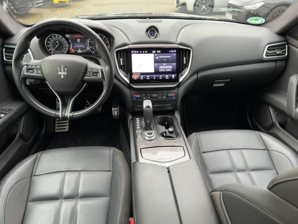 Maserati Ghibli 2022