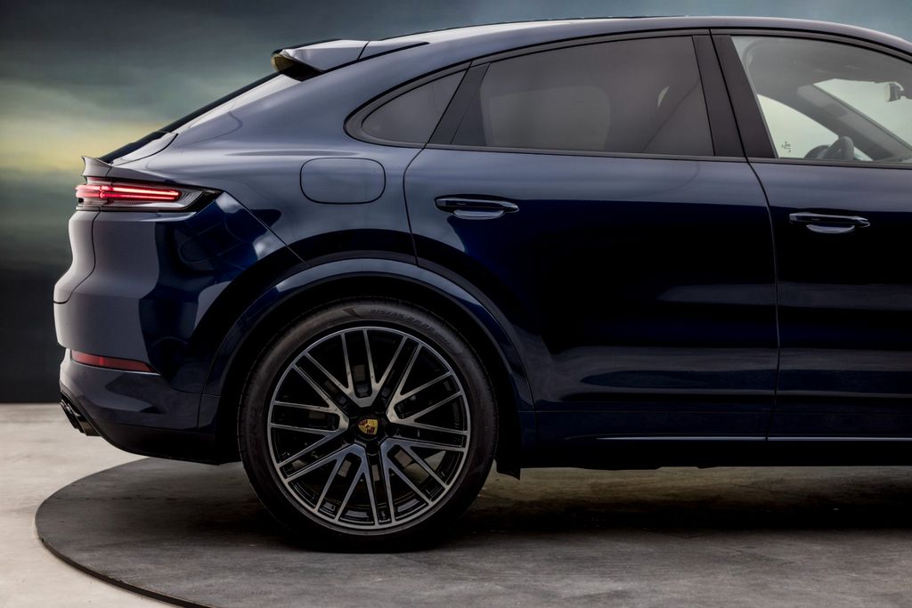 Porsche Cayenne 2023