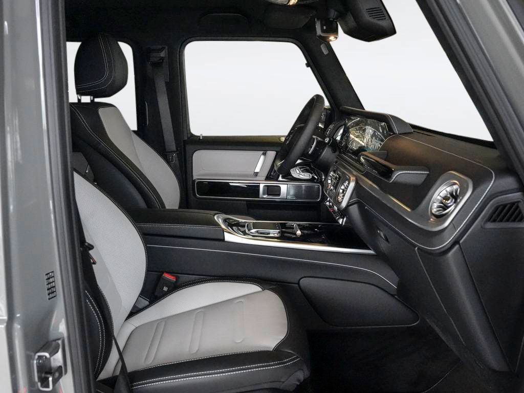 Mercedes-Benz G 450 2025