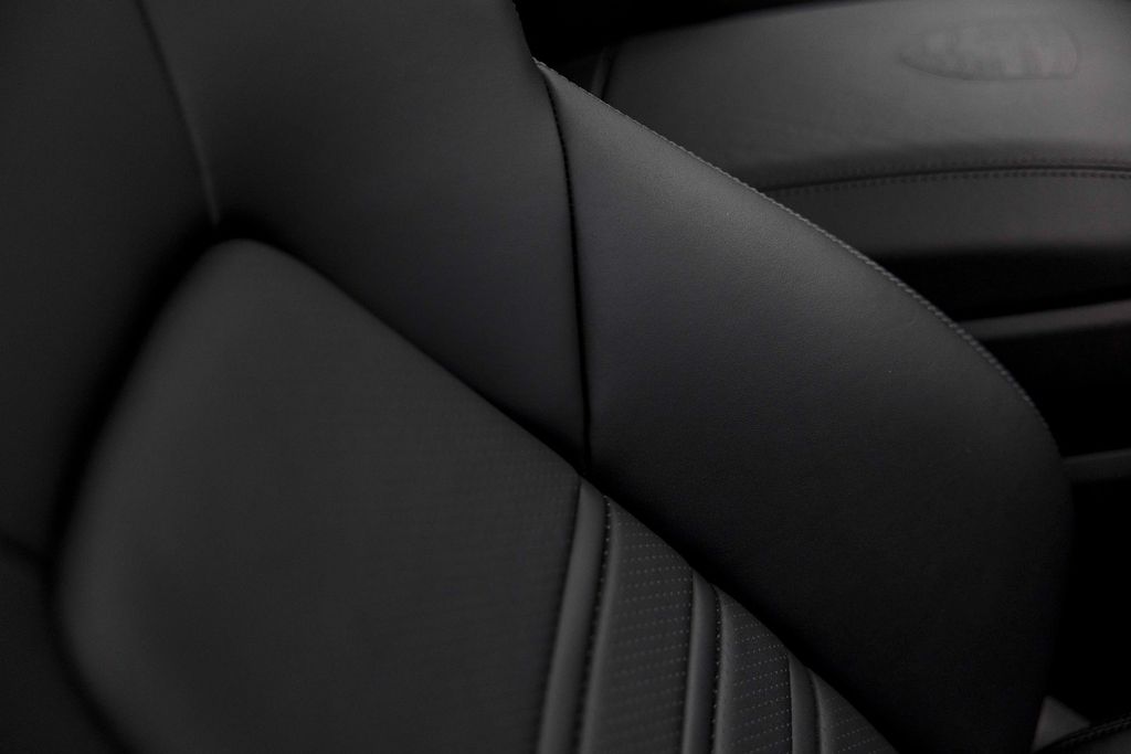 Porsche Cayenne 2023