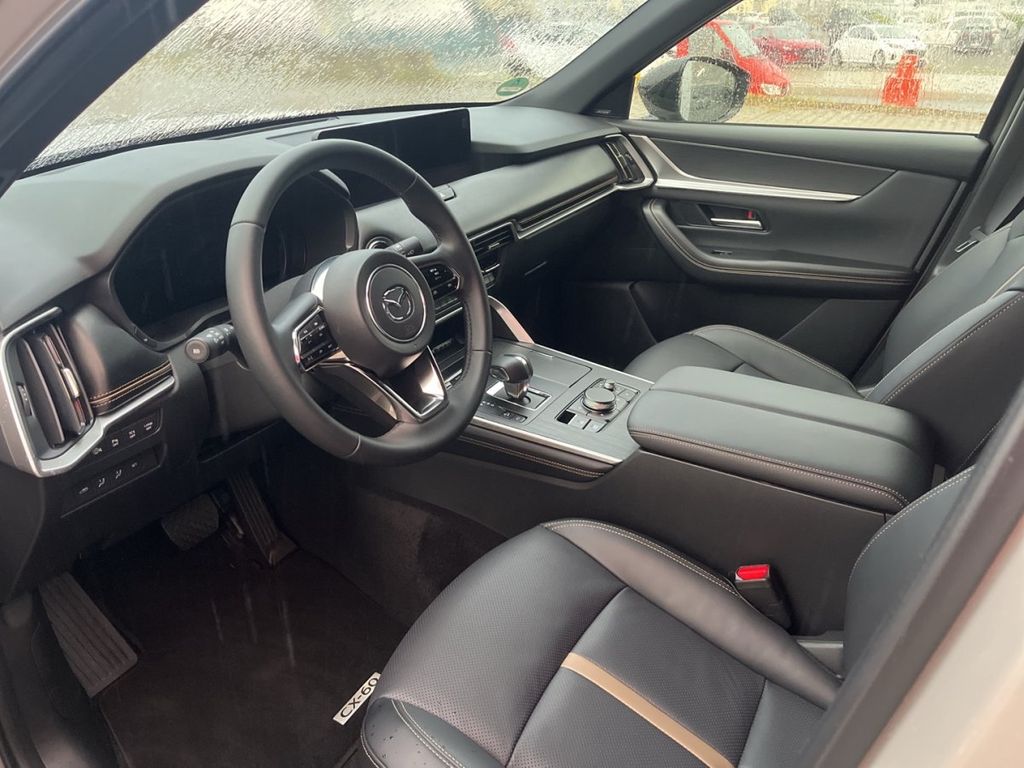Mazda CX-60 2025