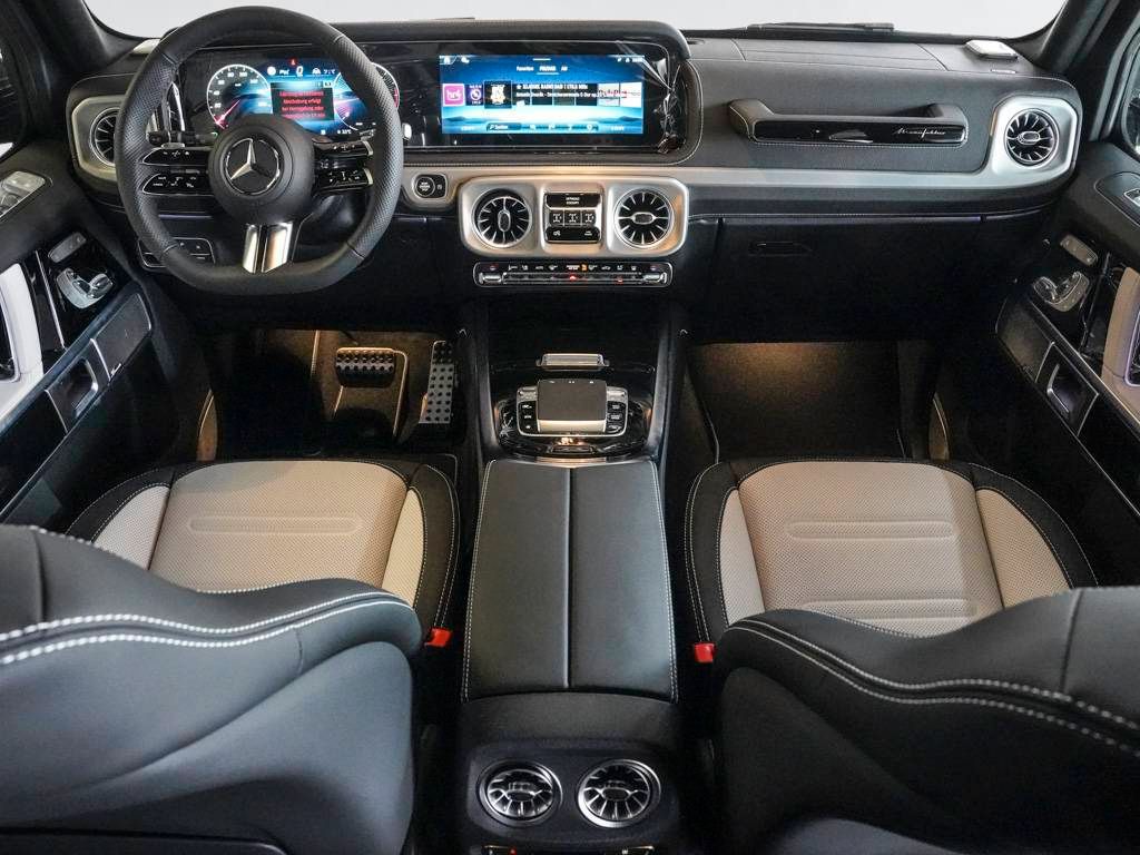 Mercedes-Benz G 450 2025