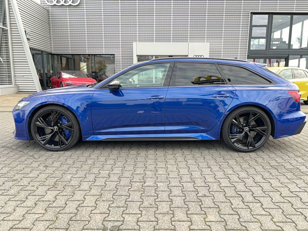 Audi RS6 2023