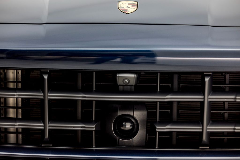 Porsche Cayenne 2023