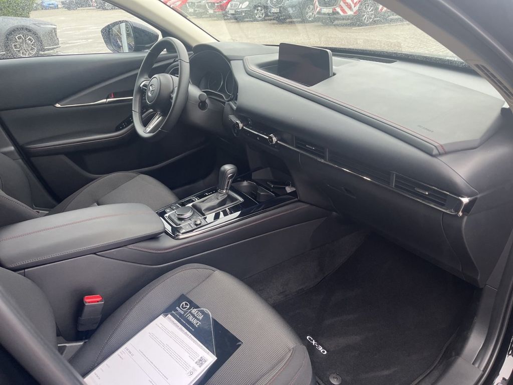 Mazda CX-30 2025