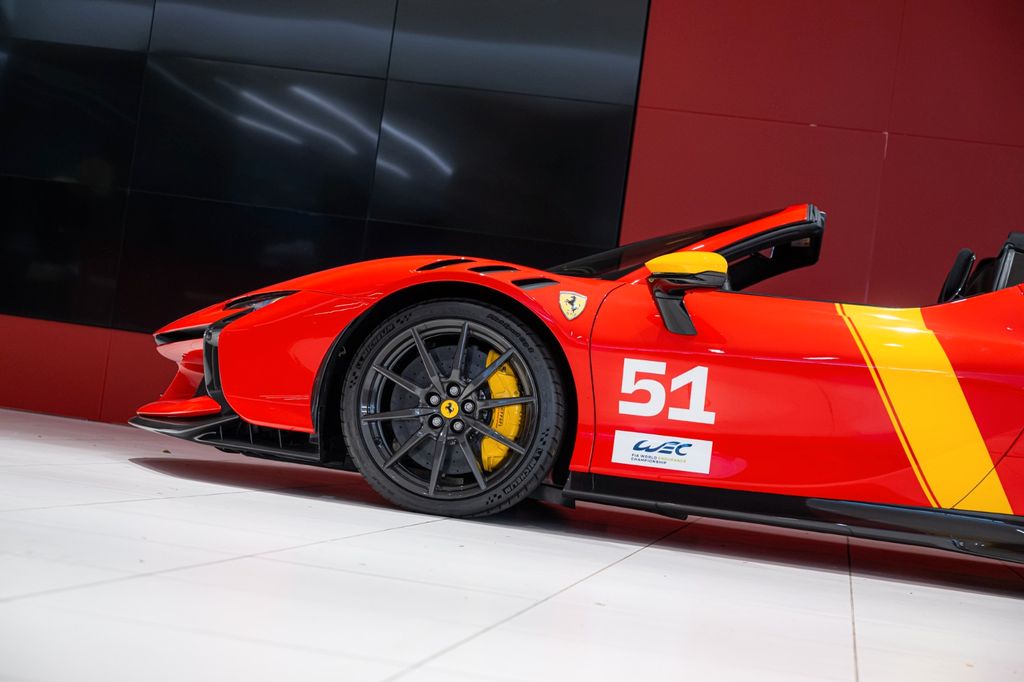 Ferrari SF90 2024