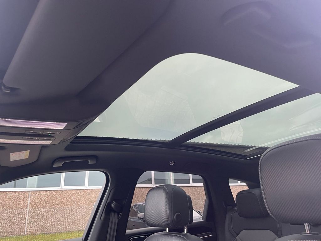 Volkswagen Touareg 2025