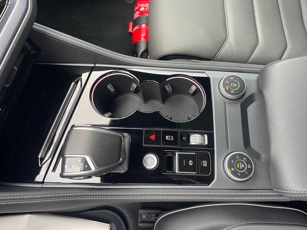 Volkswagen Touareg 2025