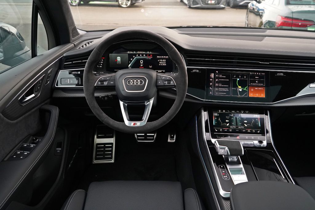 Audi SQ7 2025