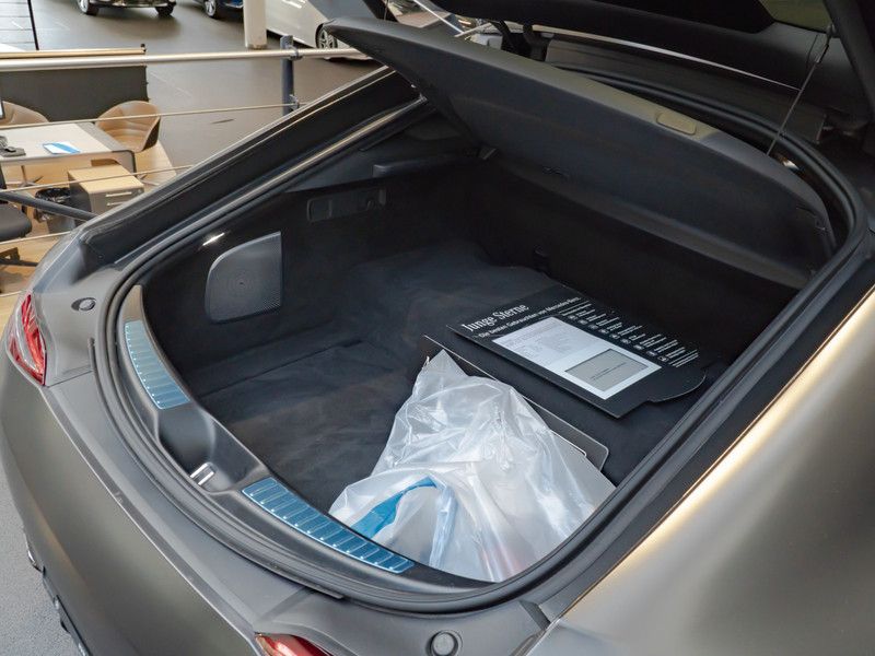 Mercedes-Benz AMG GT 2023