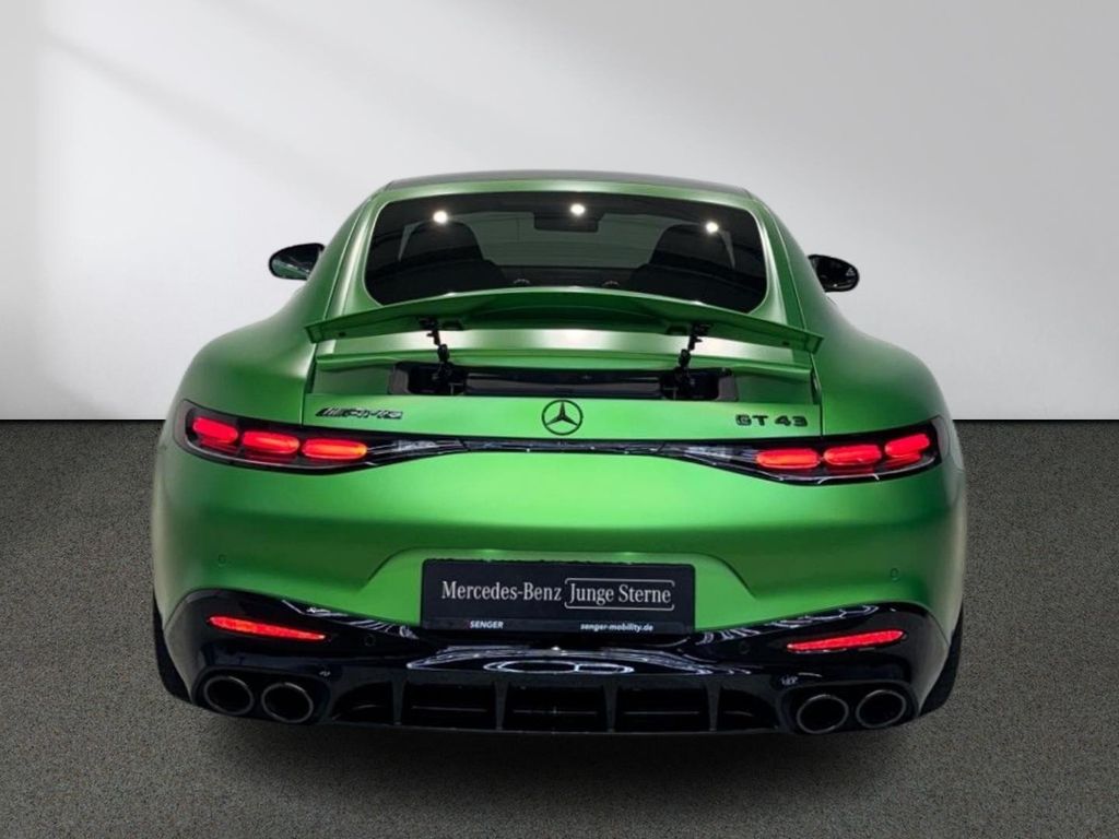 Mercedes-Benz AMG GT 2024