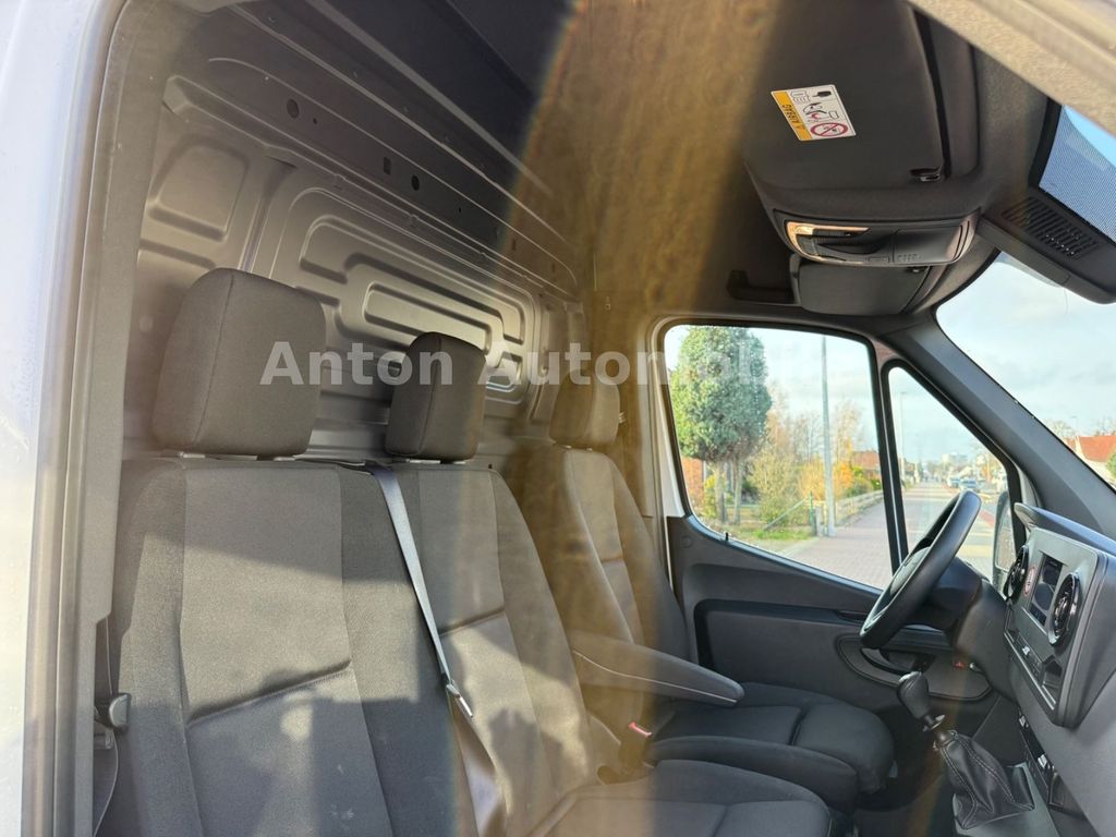 Mercedes-Benz Sprinter 2021