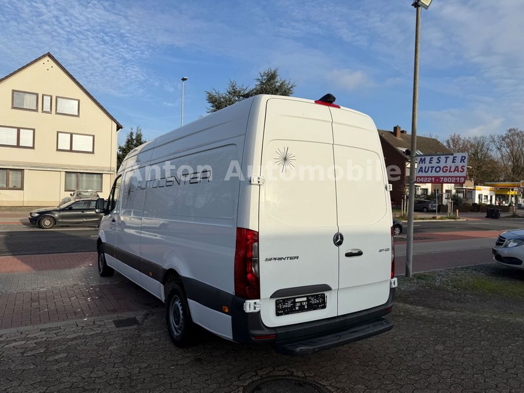 Mercedes-Benz Sprinter 2021
