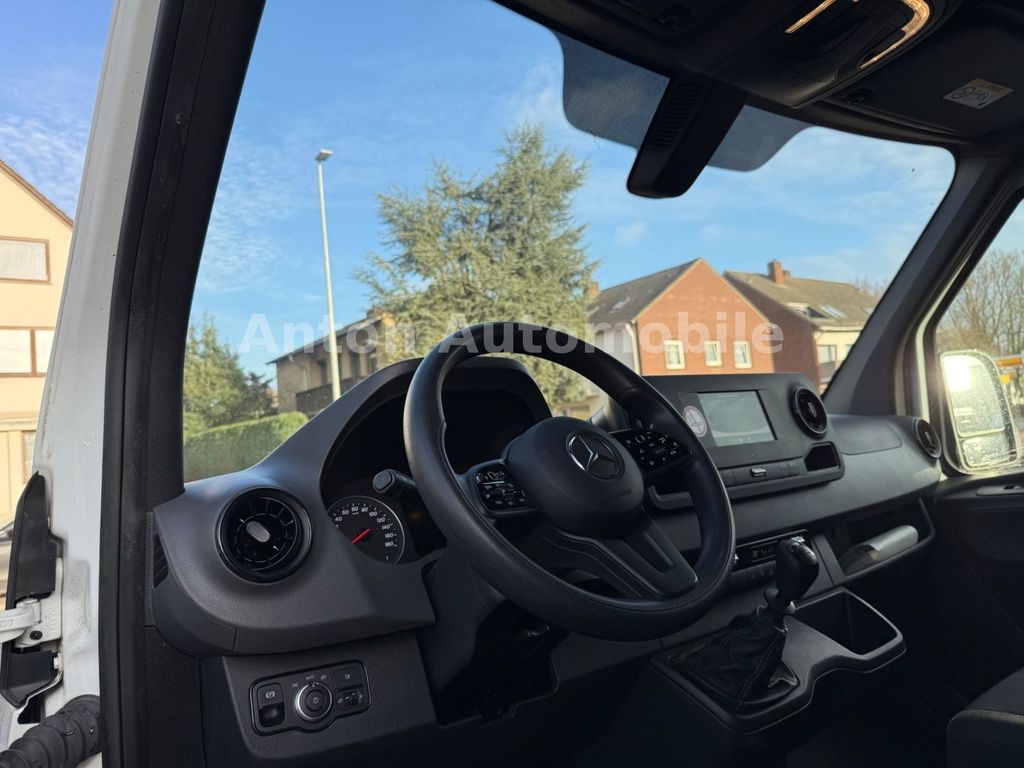 Mercedes-Benz Sprinter 2021