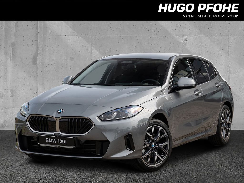 BMW 120 2024