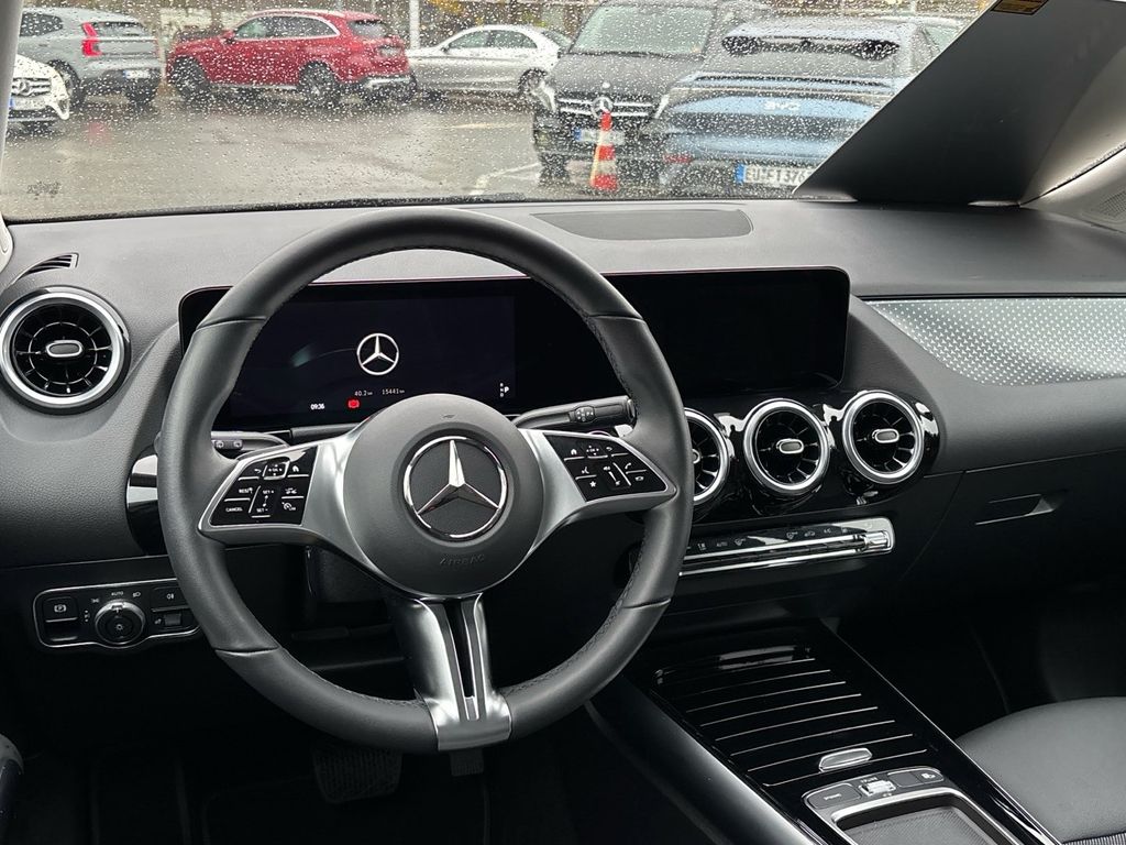 Mercedes-Benz B 250 2025