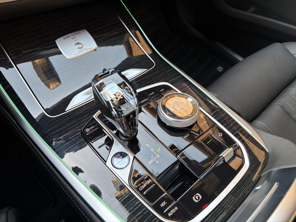 ALPINA XB7 2025