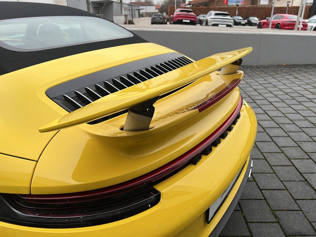 Porsche 992 2020