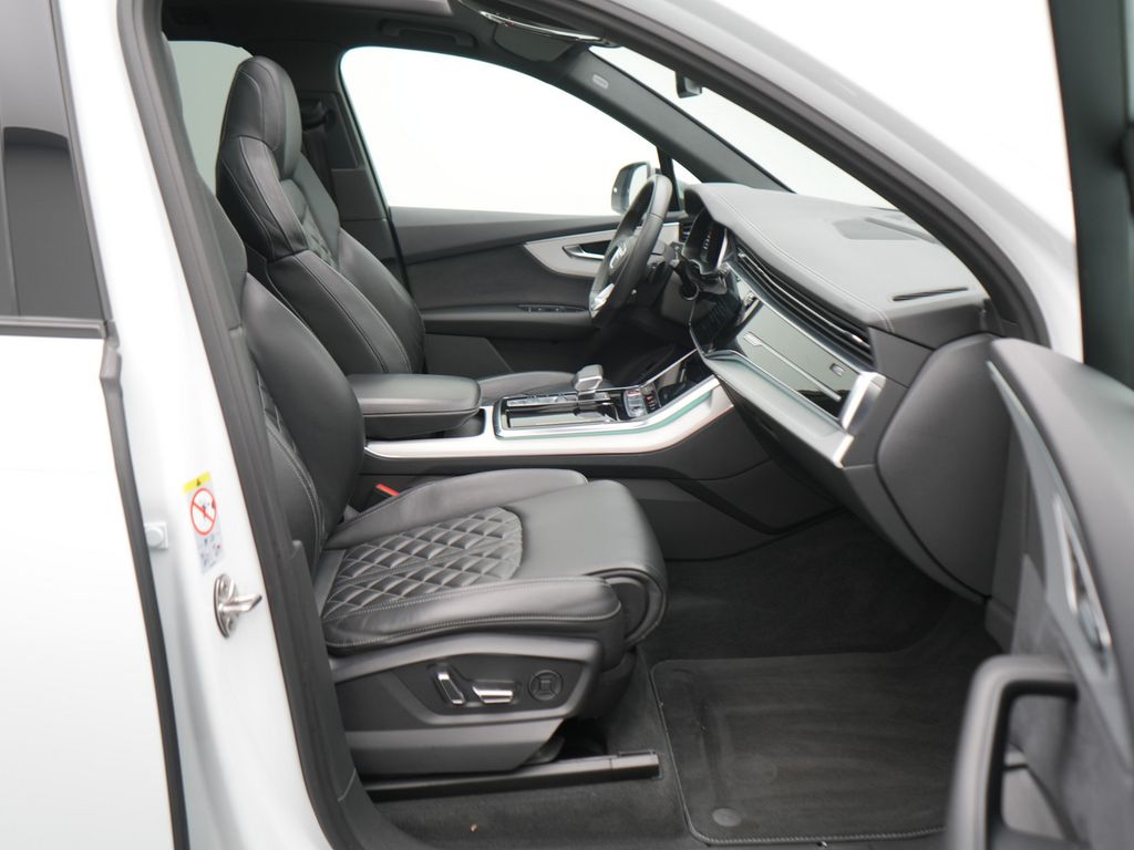 Audi SQ7 2022