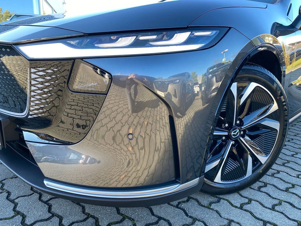 Mazda 6e 2025