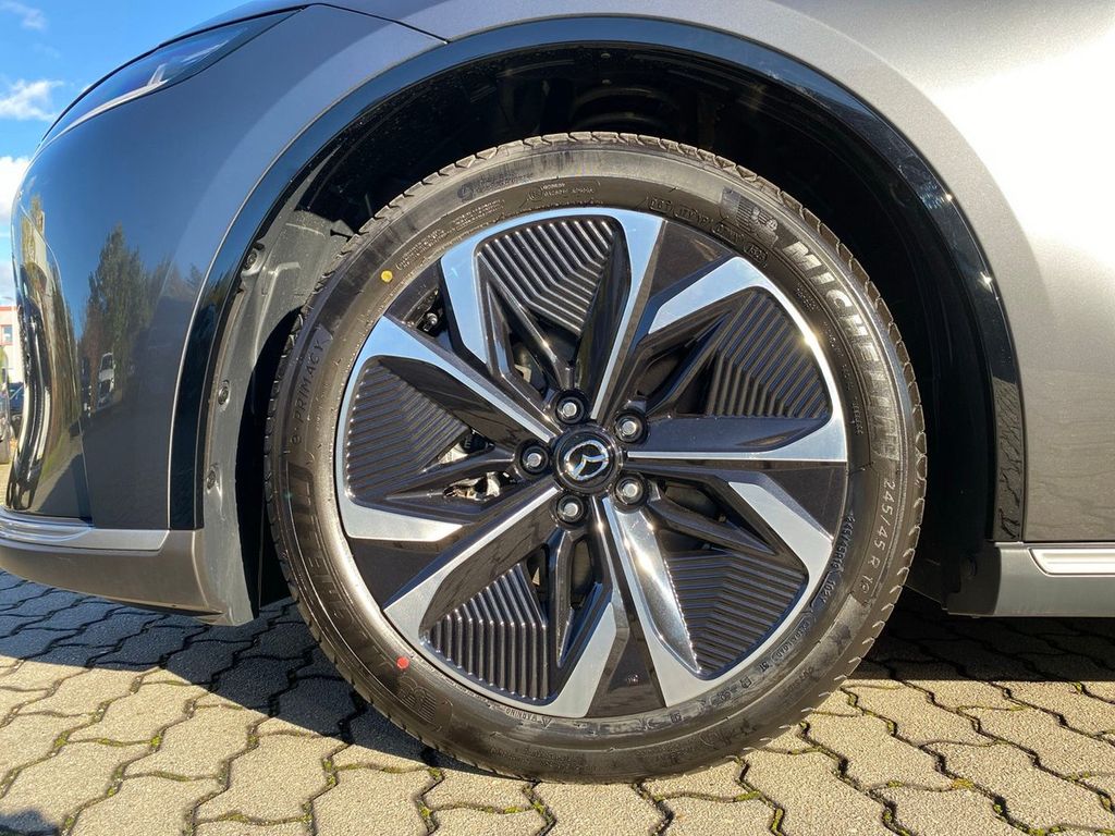 Mazda 6e 2025