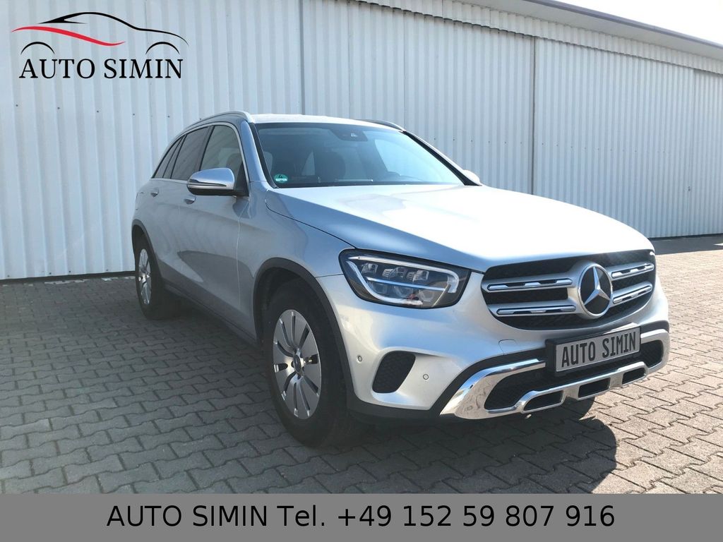 Mercedes-Benz GLC 200 2020