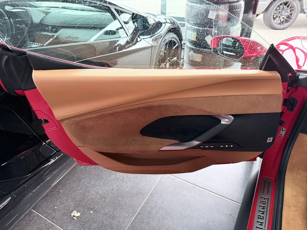 Ferrari 296 GTS