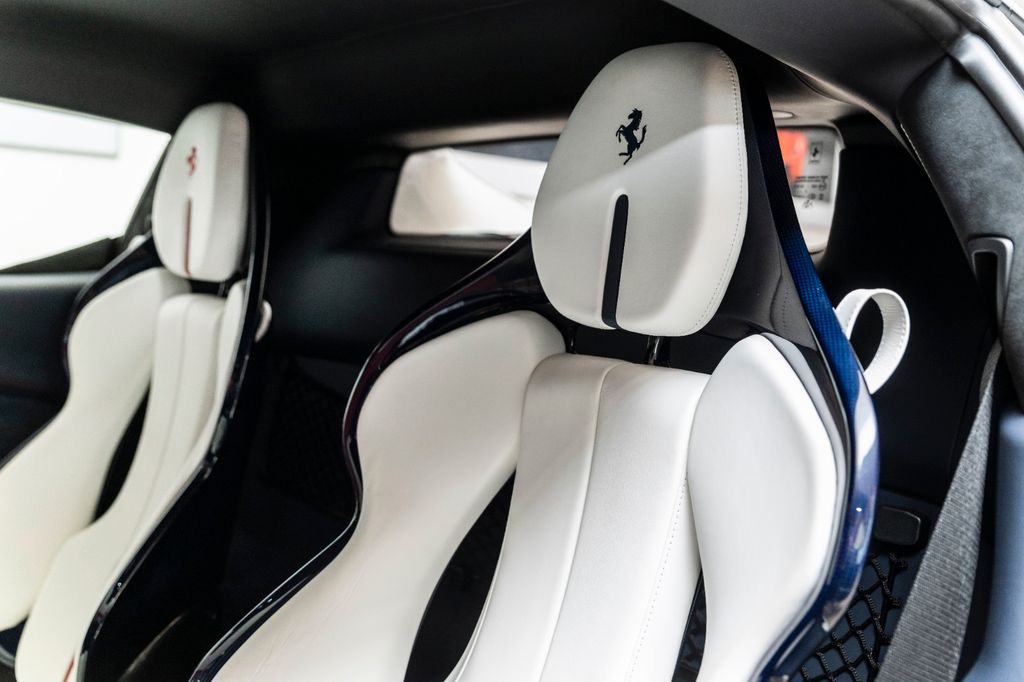 Ferrari 296 GTB 2023