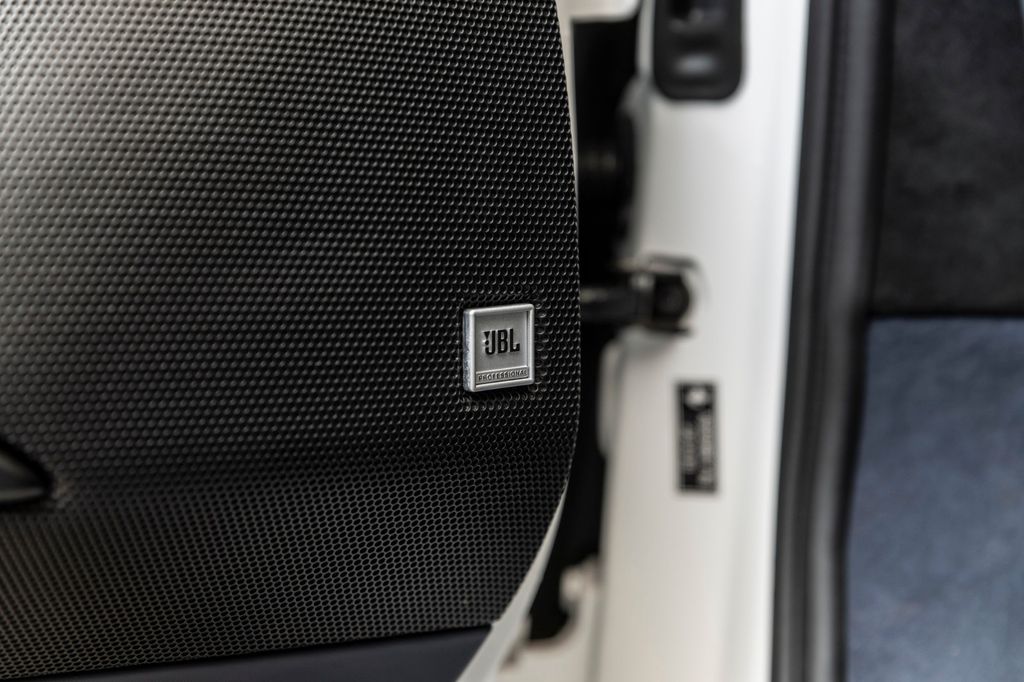 Ferrari 296 GTB 2023