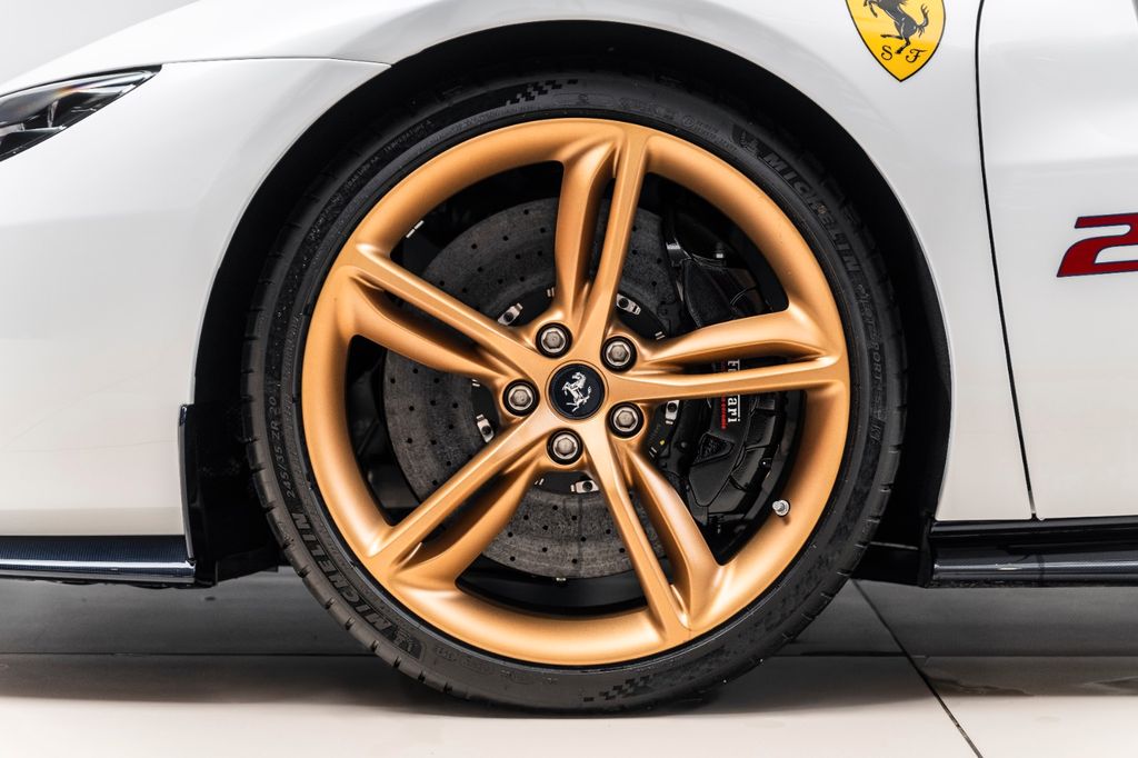 Ferrari 296 GTB 2023