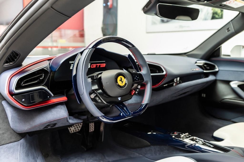 Ferrari 296 GTB 2023