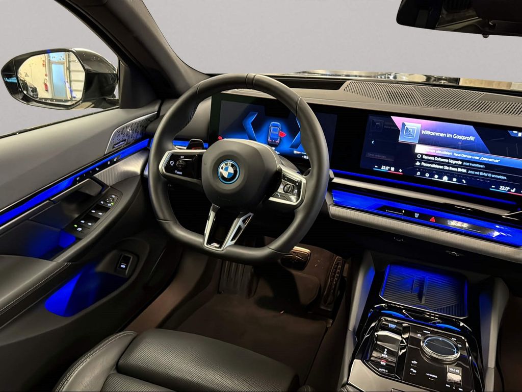 BMW i5 2024