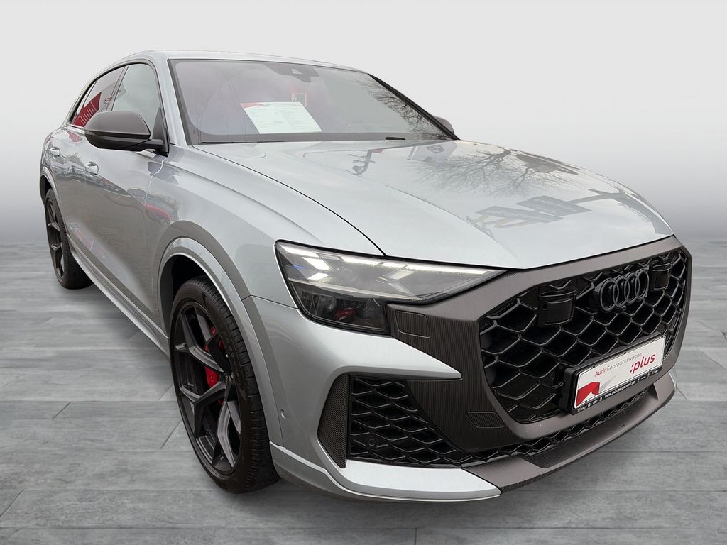 Audi RSQ8 2024