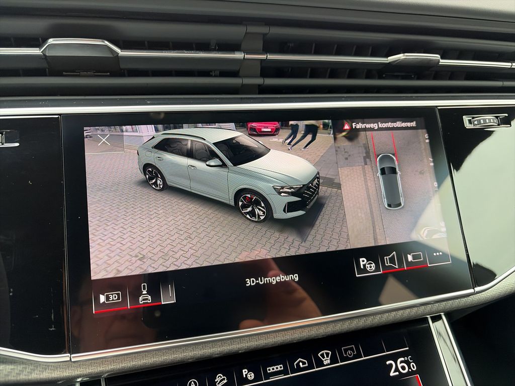 Audi RSQ8 2024