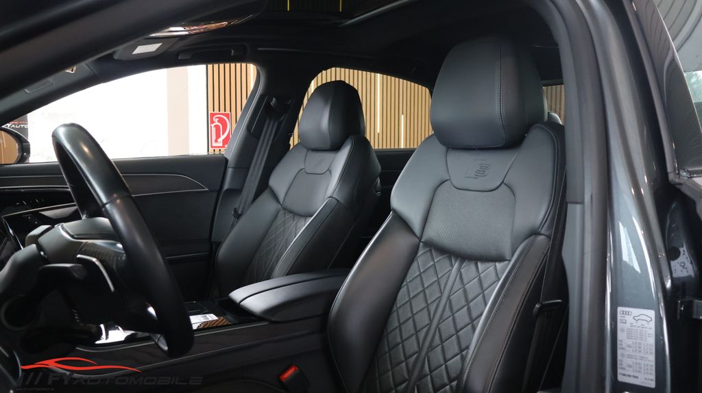 Audi A8 2022