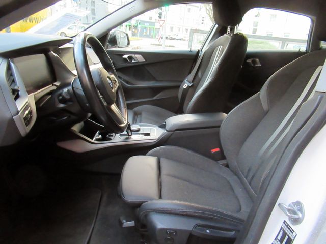 BMW 216 Gran Coupé 2023