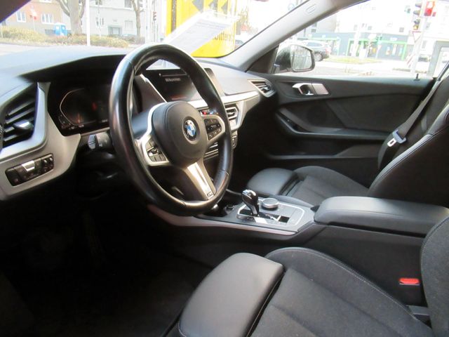 BMW 216 Gran Coupé 2023