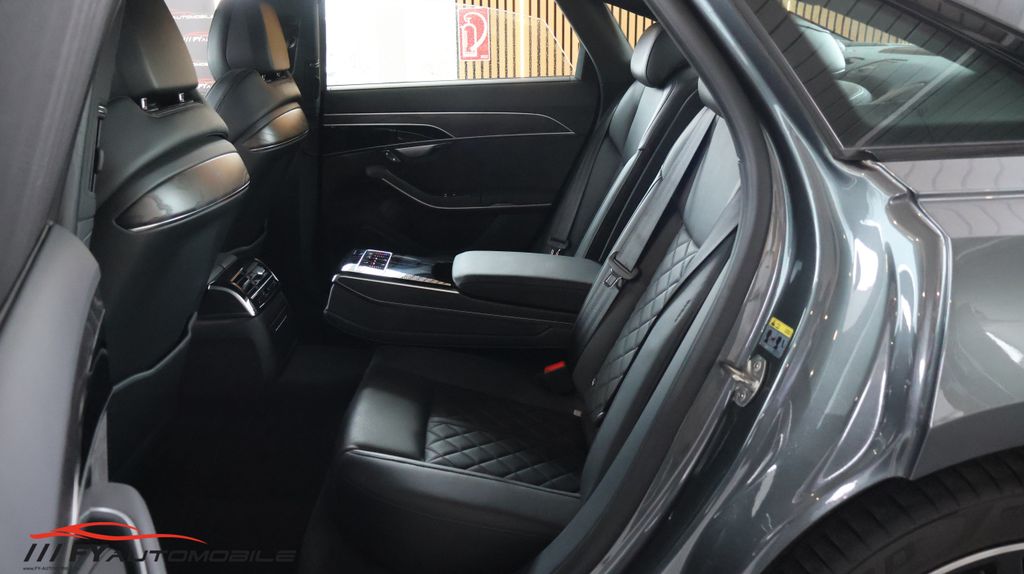 Audi A8 2022