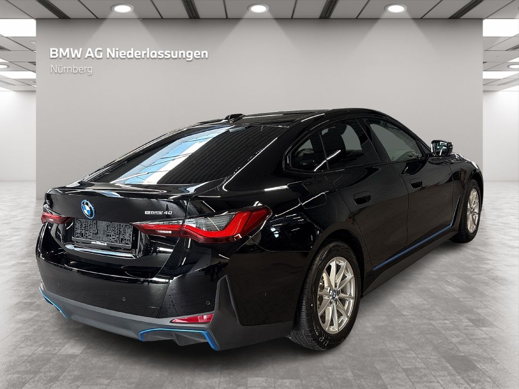 BMW i4 2023