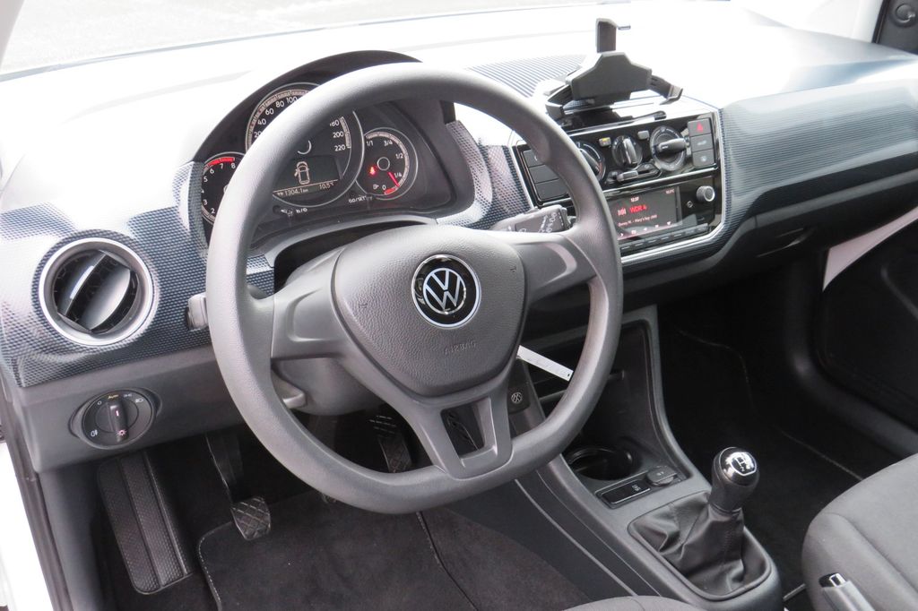 Volkswagen up! 2022