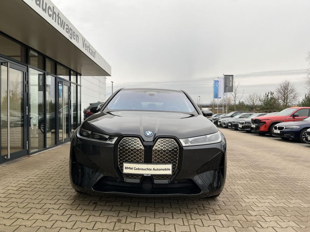 BMW iX 2022