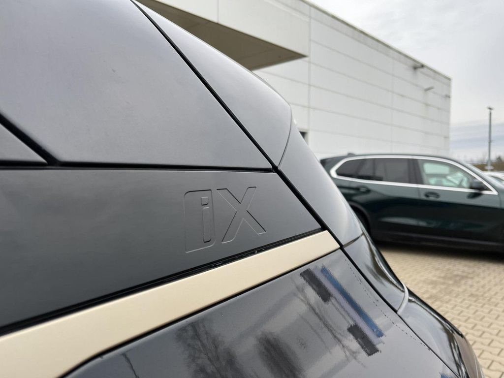 BMW iX 2022