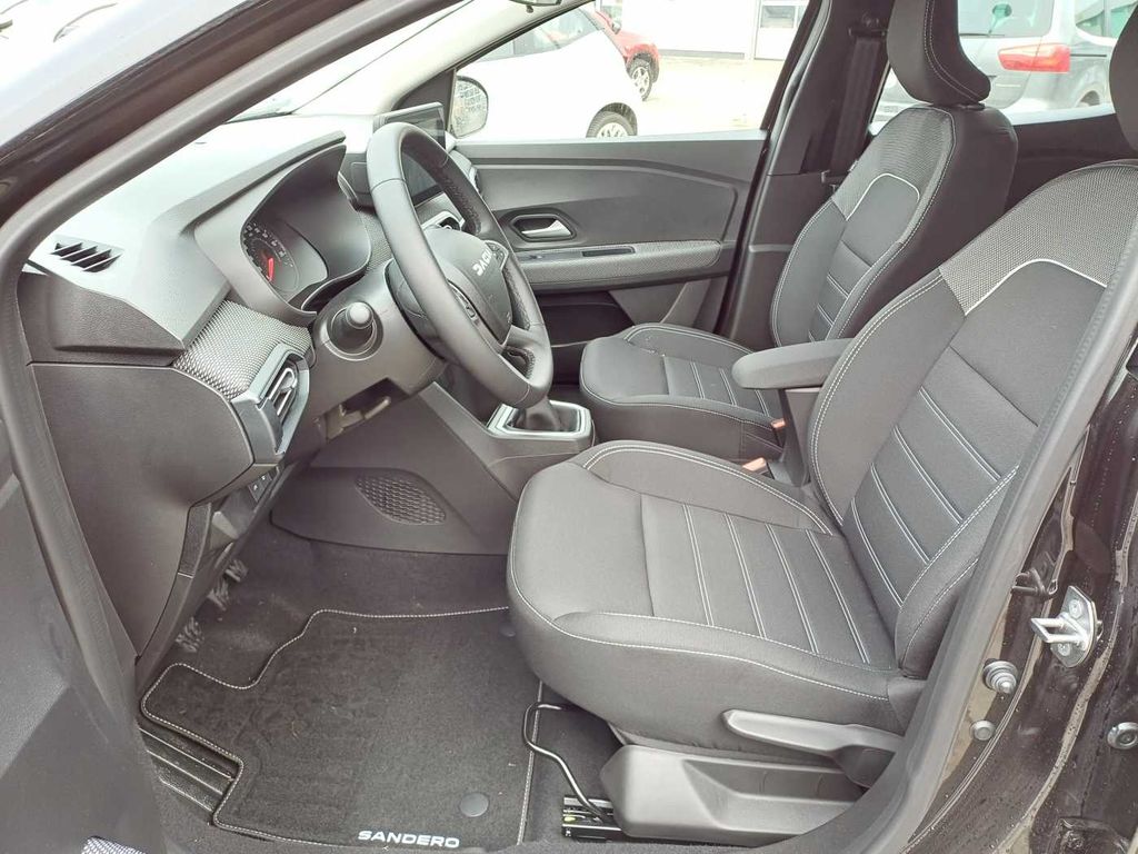 Dacia Sandero 2025
