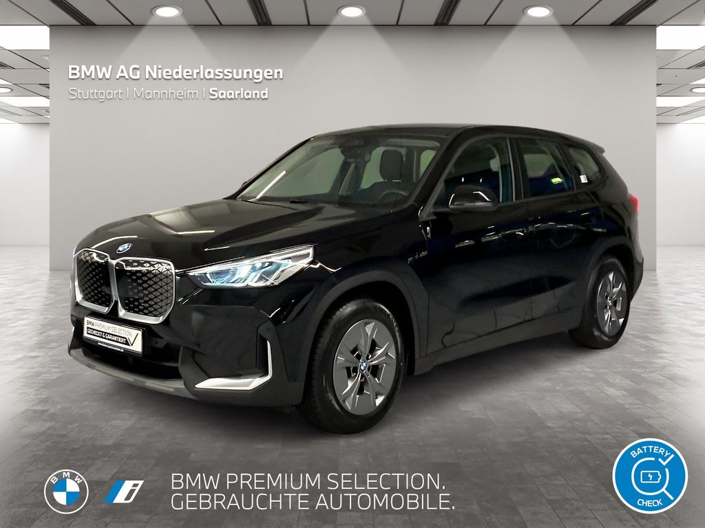 BMW iX1 2023